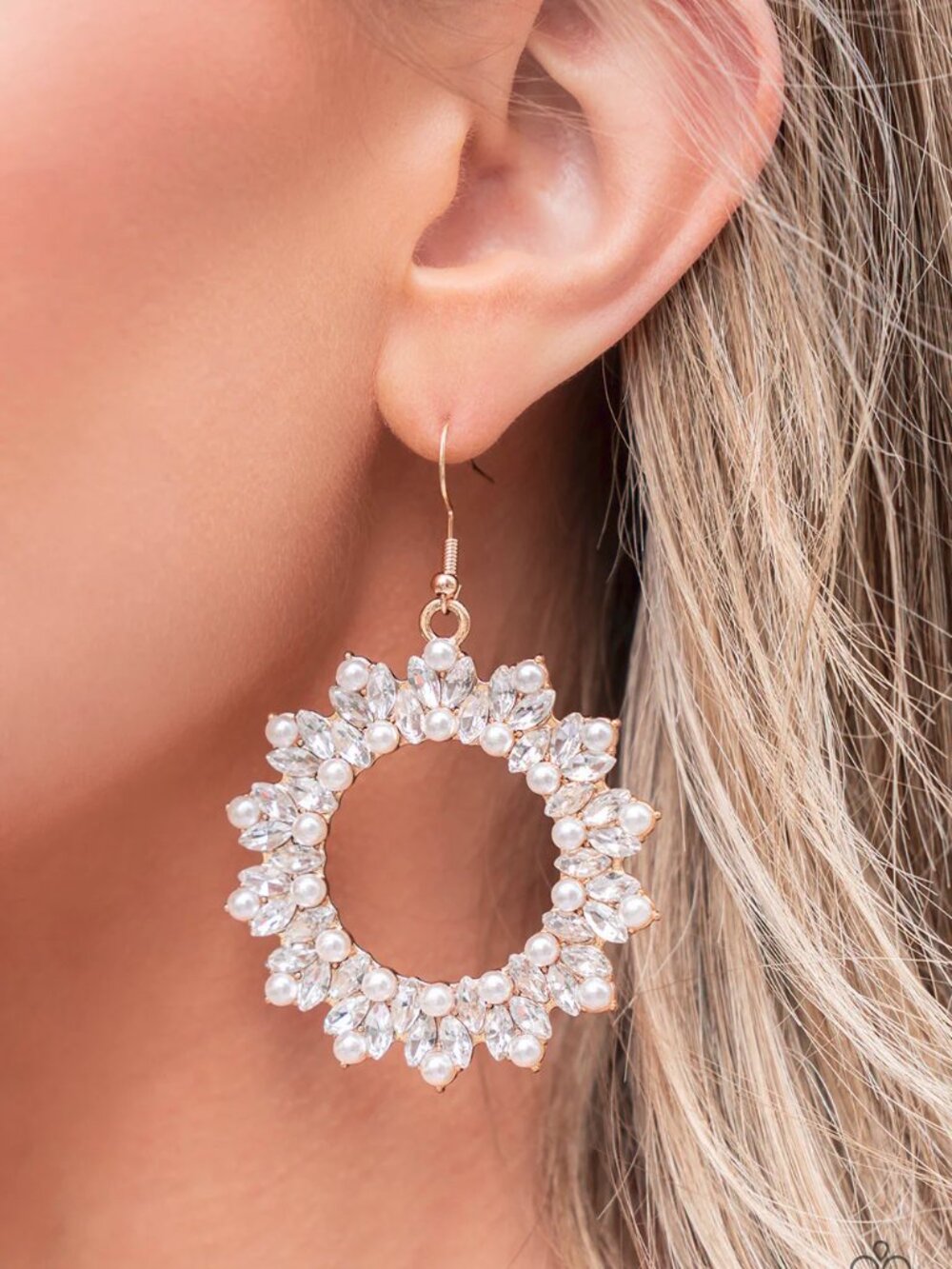 Paparazzi Jewelry Accessories - Combustible Couture - Gold Earrings - Vintage